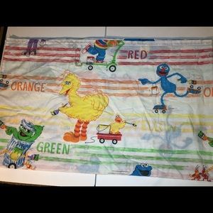 Vintage Sesame Street Muppets Learning Colors Twin Flat Bedsheet & 2 Pillow Case